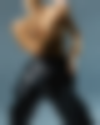 其他.哈苏大师获奖作品集.2018.Kamilla Hanapova.个人项目.卡米拉·哈纳波娃_Kamilla_Hanapova_-_竞选活动的摄影作品-1247b912-ce1b-453b-a350-657313cc13d3